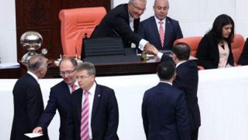 Yüzde 60'lık blok kaybetti