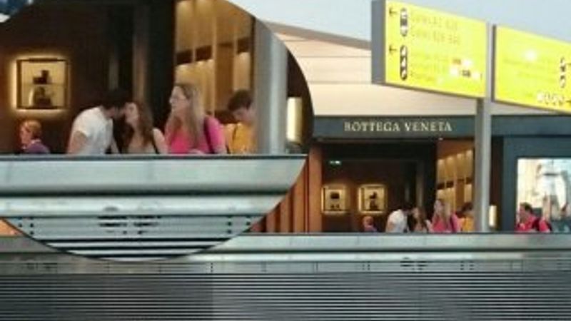 Kenan İmirzalıoğlu ve Sinem Kobal öpüşürken görüntülendi