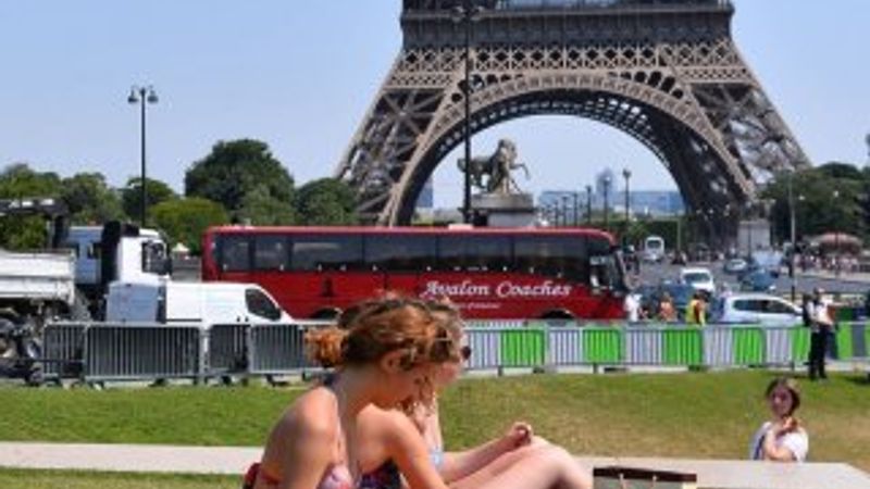 Avrupa son yılların en sıcak yazını yaşıyor