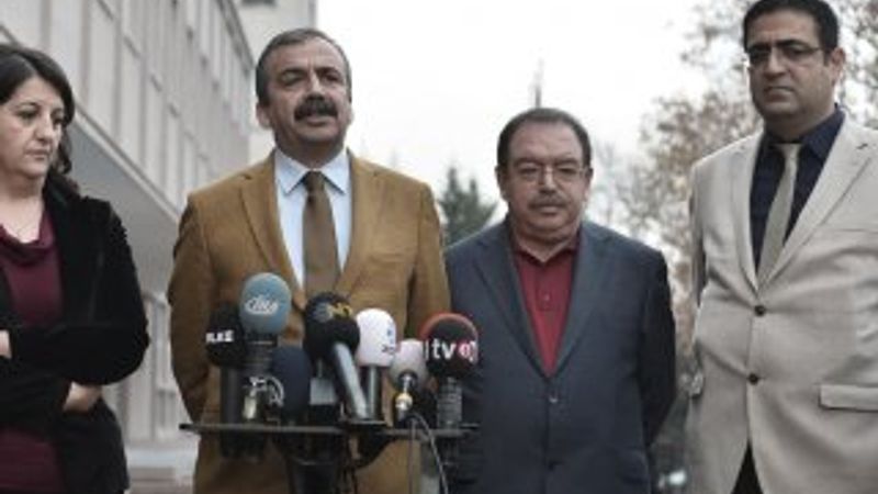 İmralı Heyeti'nden sokağa çıkarız iması