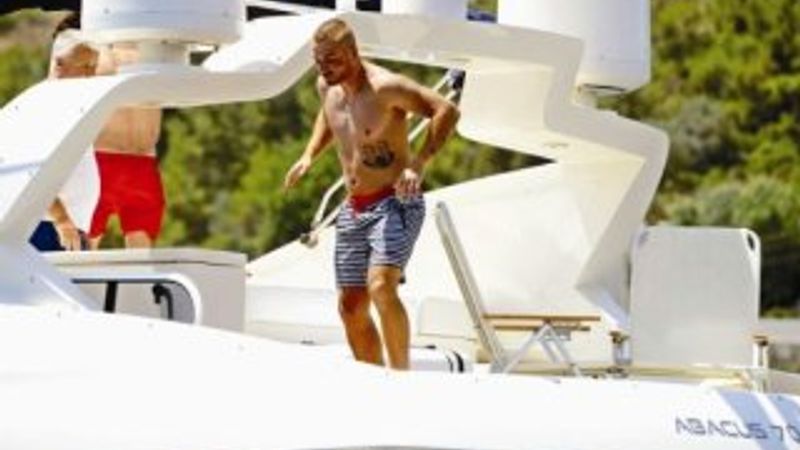 Gökhan Töre lahmacuna 390 lira ödedi