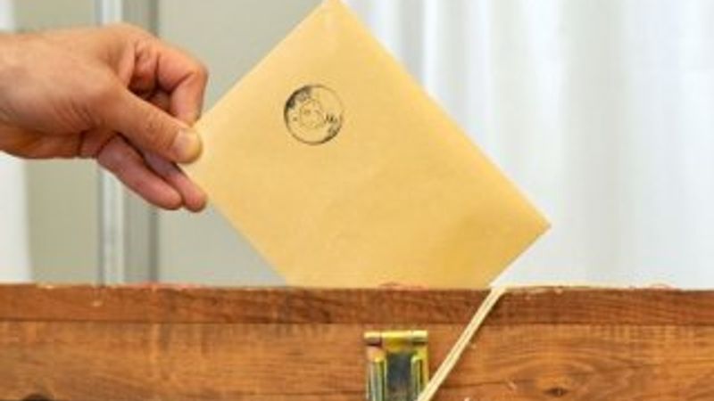 Ahmet Hakan'ın barometresi