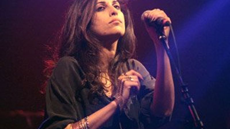 Yasmine Hamdan'dan İstanbul'da caz resitali