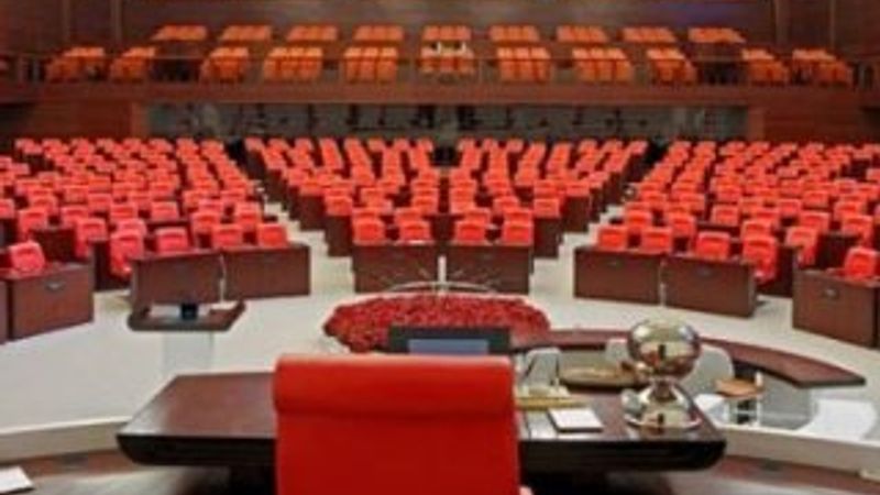 Meclis'te Divan düğümü çözüldü