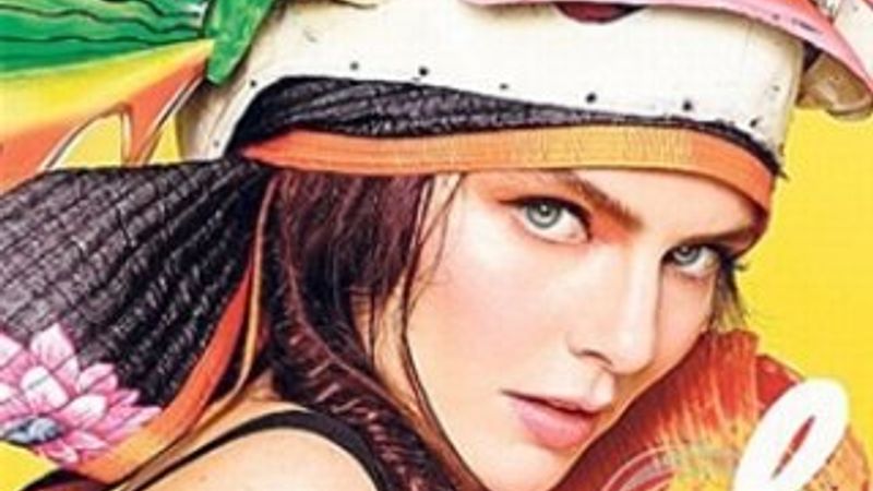 Nil Karaibrahimgil: Kızlar kutunuzdan kurtulun