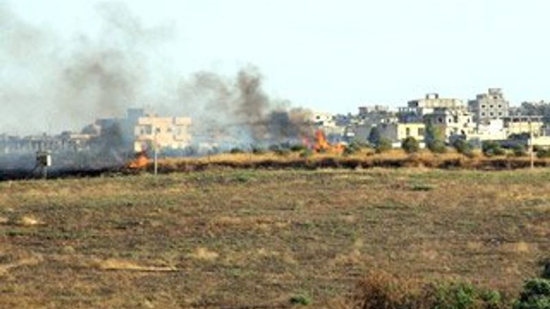 Koalisyon güçleri Cerablus'u bombaladı