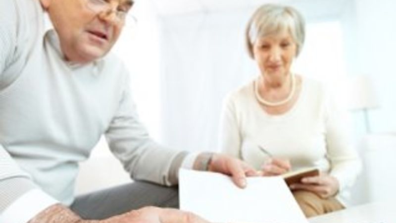 Emeklilere zamlı maaşlar bayram öncesi ödenecek