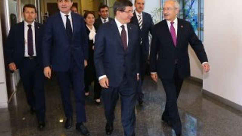 Davutoğlu-Kılıçdaroğlu samimiyeti