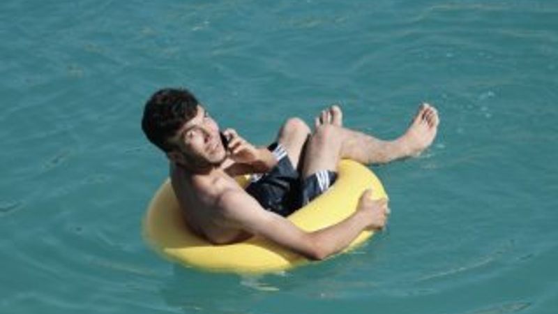 Şanlıurfa'da Atatürk barajı göletine akın