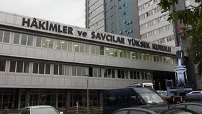 49 hakim ve savcı görevden uzaklaştırıldı