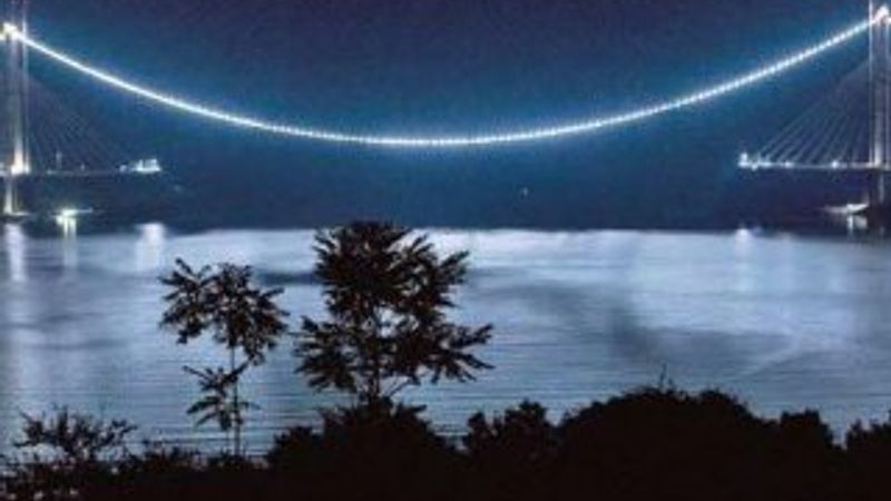 Yavuz Sultan Selim Köprüsü ışıl ışıl