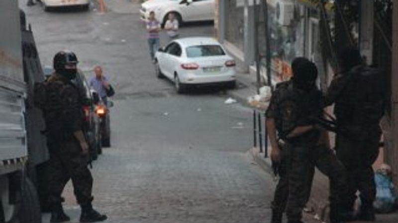 Yurt genelinde terör operasyonları