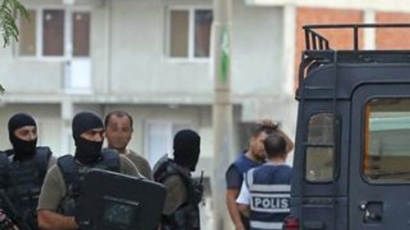 Diyarbakır'da 21 kişi gözaltına alındı