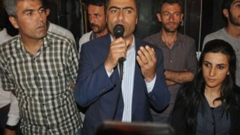 HDP'li vekil Abdullah Zeydan: PKK sizi tükürüğüyle boğar