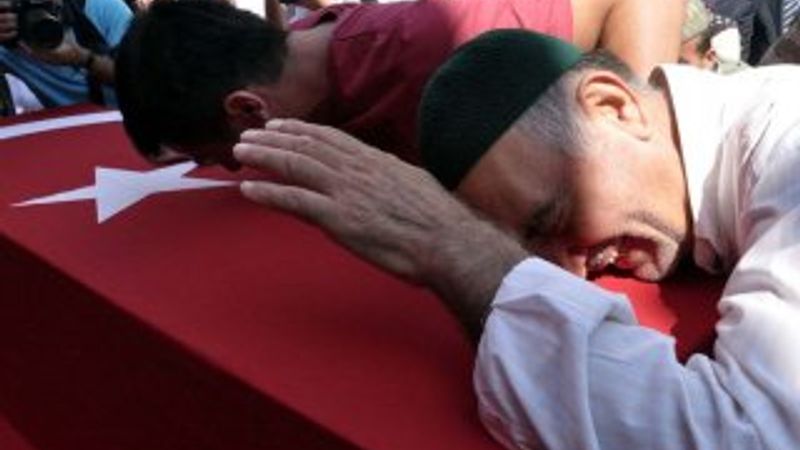 Osmaniye'de şehit Mehmet Acar son yolculuğuna uğurlandı