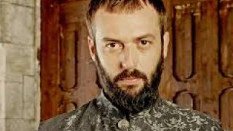 Okan Yalabık polis olacak