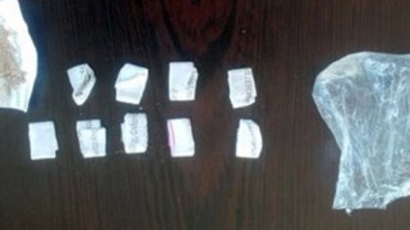 8 yaşındaki çocuğa uyuşturucu sattırdılar