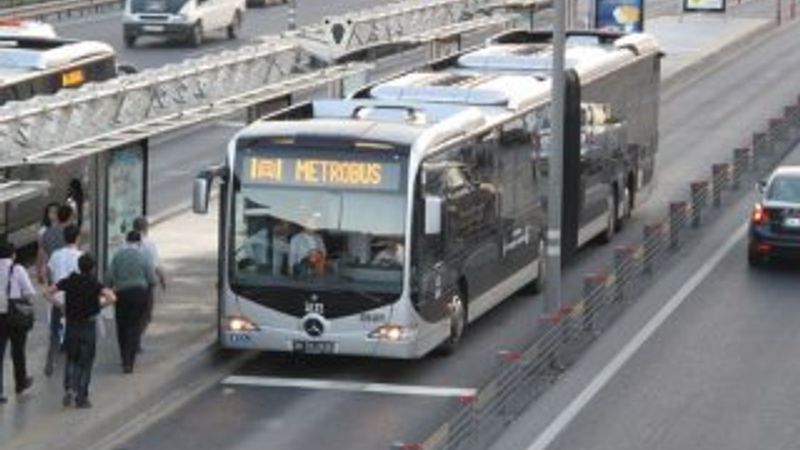 Telefonlar metrobüslerde de şarj edilebilecek