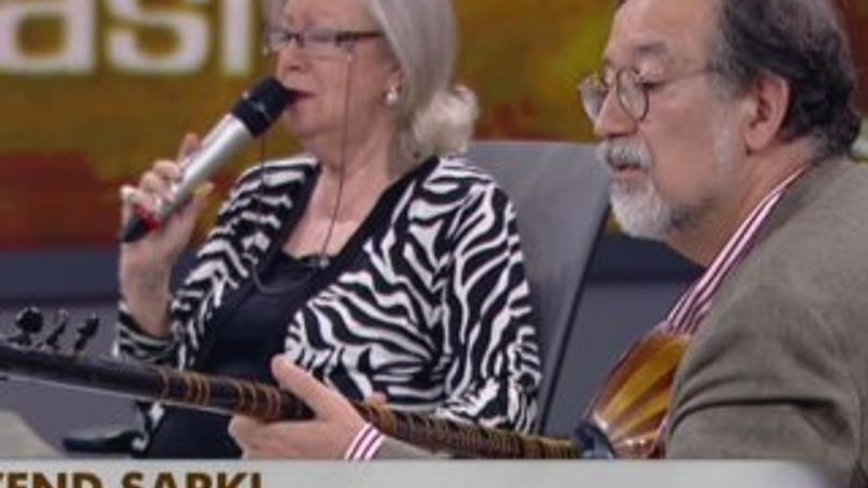 Murat Bardakçı canlı yayında tambur çaldı İZLE