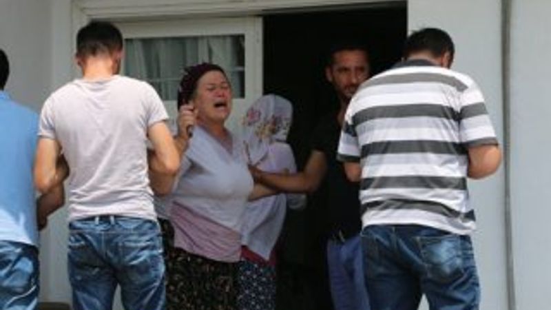 Şehit Doğan Acar'ın evine ateş düştü