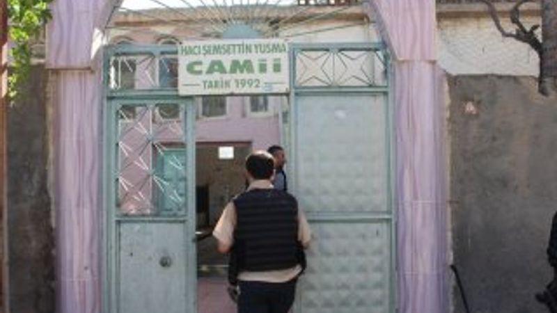 Teröristler Mardin'de camiyi cephaneliğe çevirdi