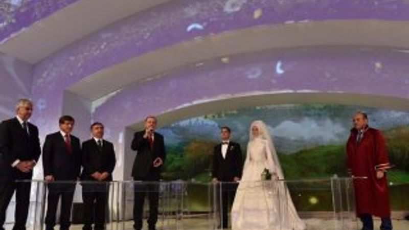 Abdullah Gül'ün oğlu Ahmet Münir Gül evlendi