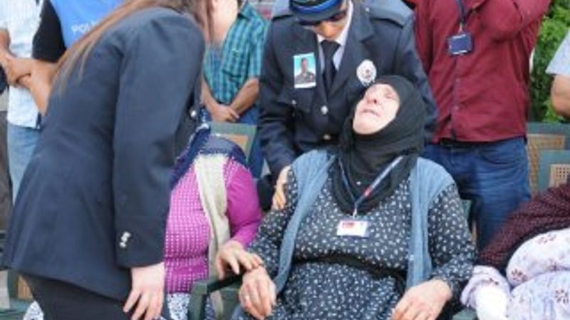 Şehit polise Mardin'de Kürtçe ağıt