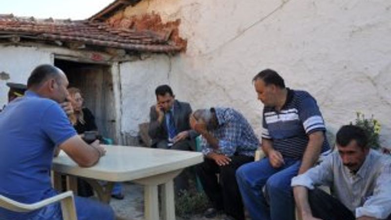 Şehit polis Ahmet Gılıç telefonda konuşurken vuruldu