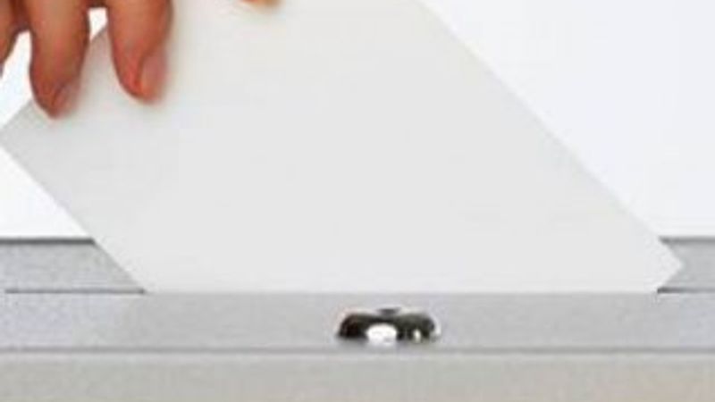 Oy kullanma saatleri belirlendi