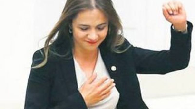 Gamze İlgezdi yeniden aday olacak