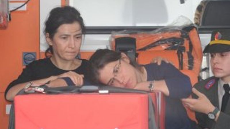 Dağlıca şehidi yarbay İlker Çelikcan toprağa verildi