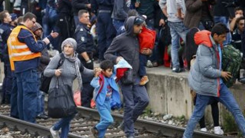 ABD 10 bin Suriyeli kabul edecek