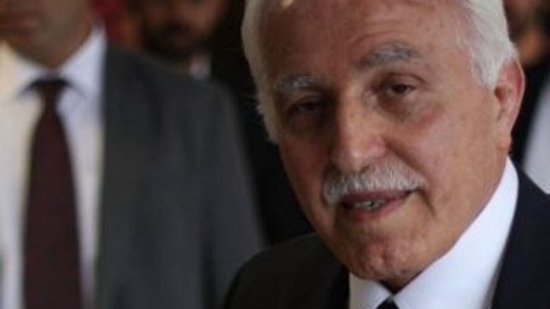 Mustafa Kamalak: Koltuk değneği olmayız