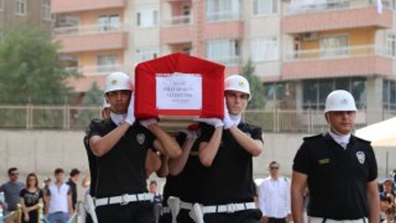 Diyarbakır şehidi memleketine uğurlandı