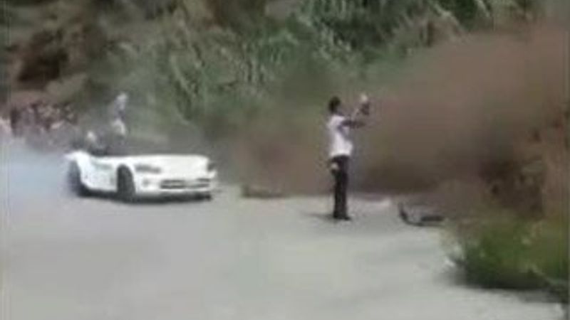 Drift şovda selfie kazası İZLE