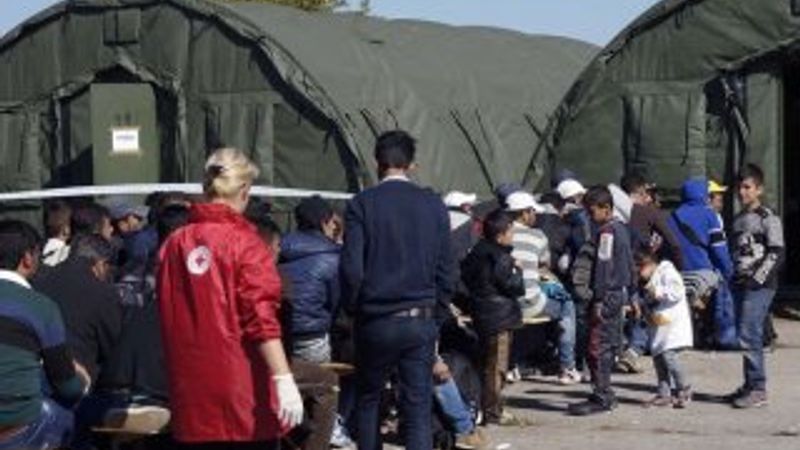 Sığınmacıların Edirne dışında ikamet etmesi sağlanacak