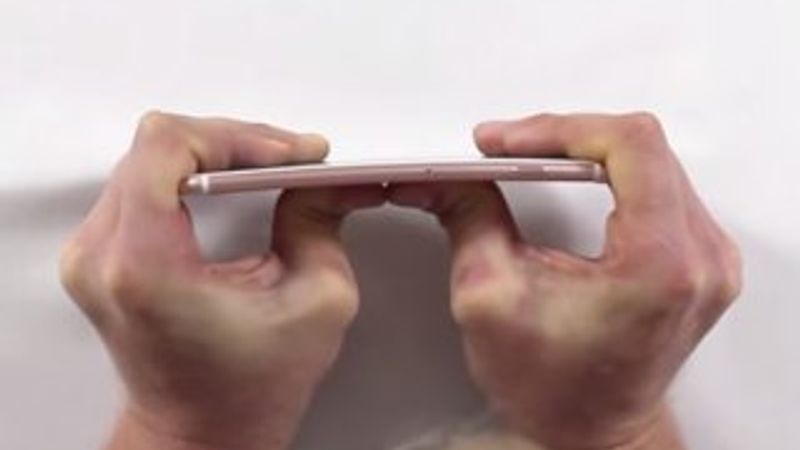 iPhone 6S Plus bükülme testinden geçti