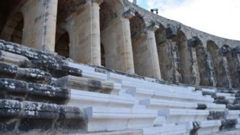 Kültür Bakanlığı'ndan Aspendos açıklaması