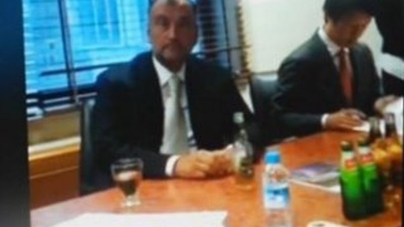 Murat Ülker Periscope’tan canlı yayın yaptı