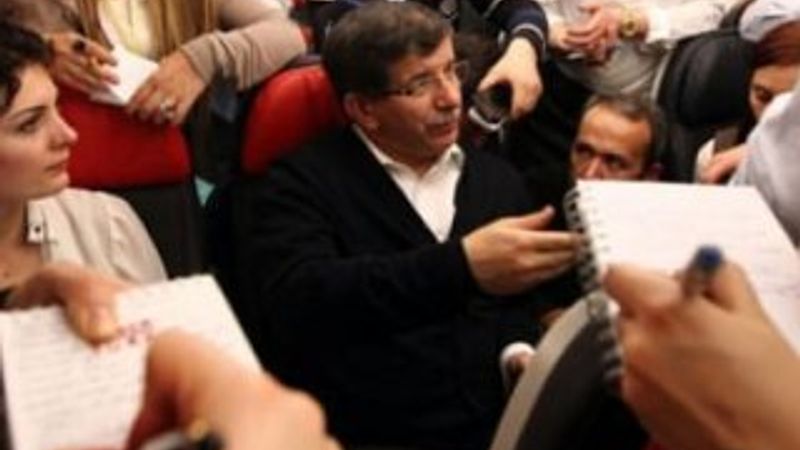 Ahmet Davutoğlu'ndan gündeme ilişkin açıklamalar