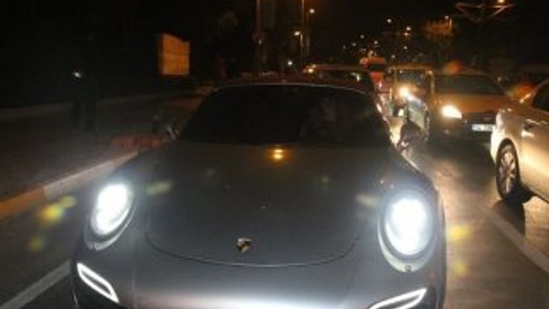 Asena Erkin'in 1.5 milyon liralık yeni arabası