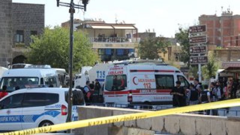 Diyarbakır'da 1 polis şehit oldu