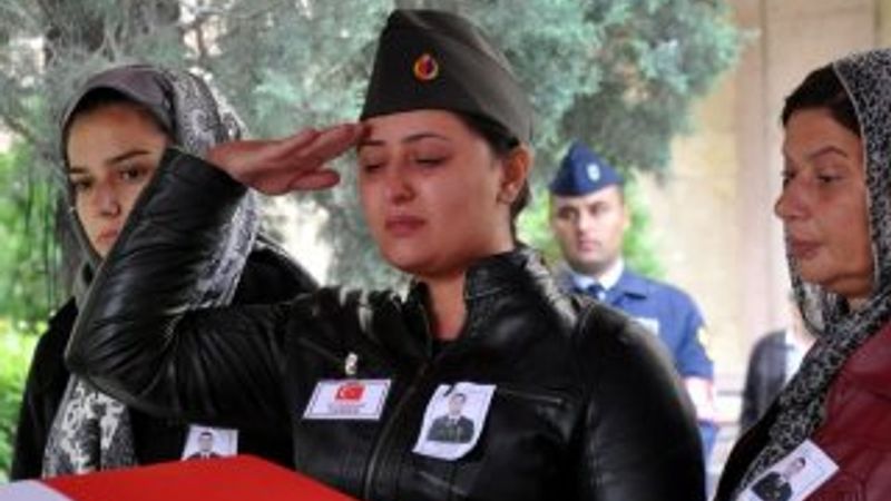 Şehit Uzman Onbaşı Şahin son yolculuğuna uğurlandı