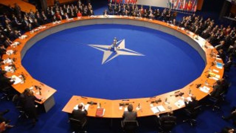 NATO’dan Akdeniz’de dev tatbikat