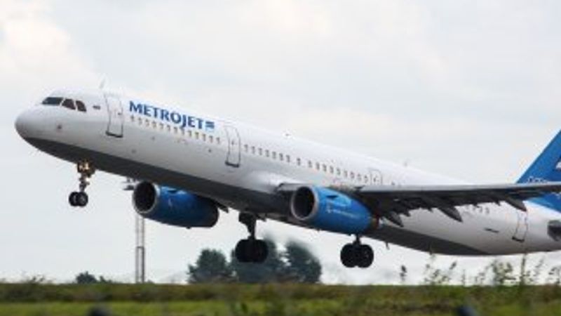 Rusya'ya ait yolcu uçağı Mısır'da düştü