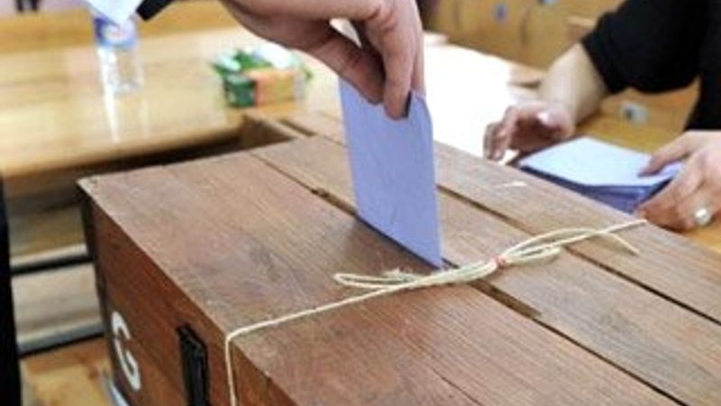 54 milyon seçmen sandık başında