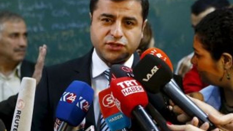 Demirtaş'tan bazı HDP'lilere: Erdoğan seviciler