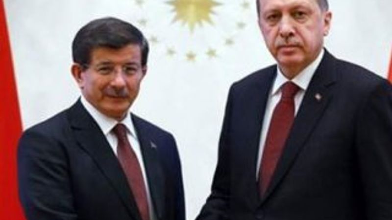 Erdoğan ve Davutoğlu Mabeyn Köşkü'nde görüştü