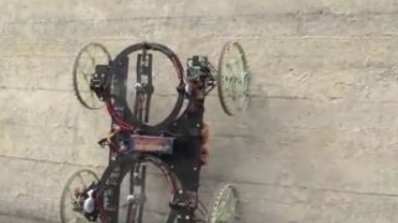Düz duvara tırmanan robot yaptılar İZLE
