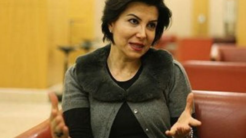 Sedef Kabaş: Ne susarım ne biat ederim